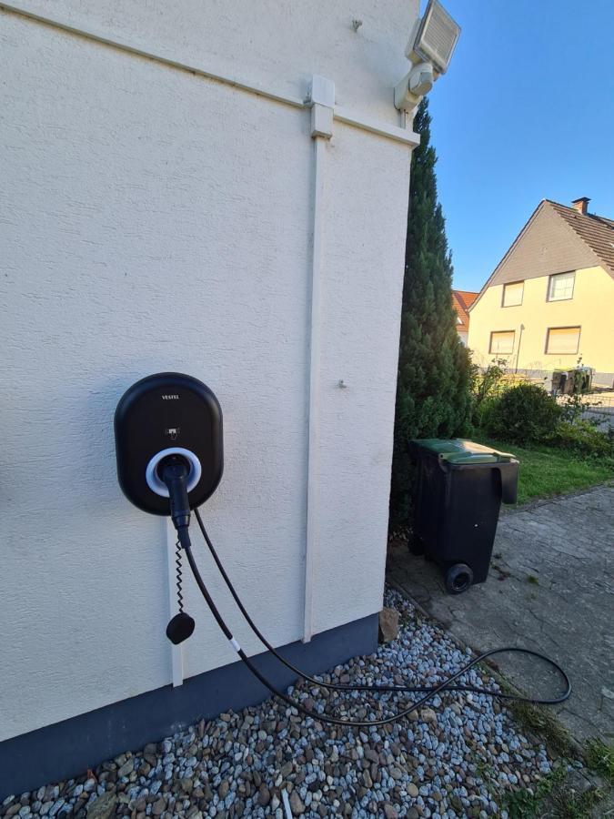 Geraeumiges Ferienhaus In Bad Salzuflen Mit Einfacher Ausstattung, Fuer Geschaeftsreisende, Gruppen Oder Familien Geeignet, 4 Schlafzimmer Dış mekan fotoğraf